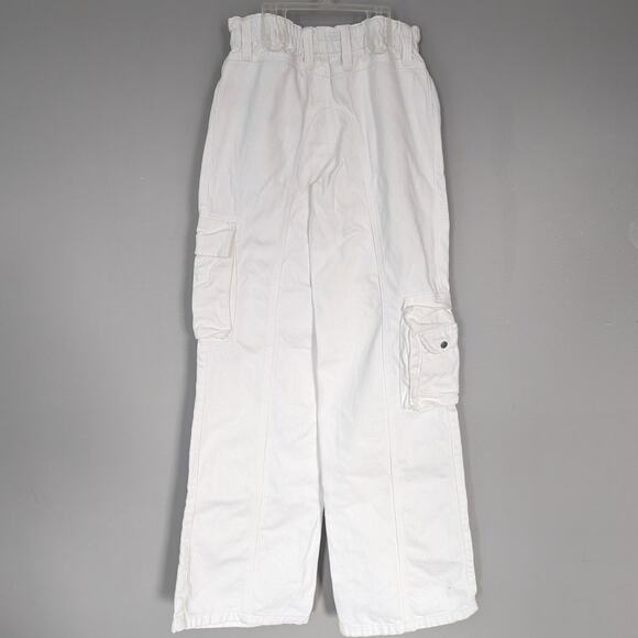 BDG White Denim Wide Leg Cargo Jeans Elastic Waist size 26 - Picture 2 of 7